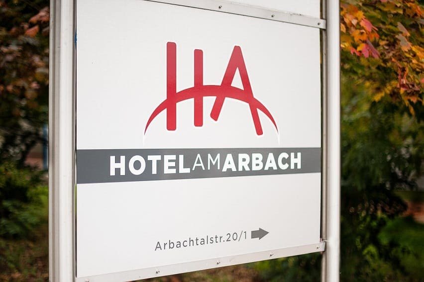 Außenansicht Hotel Eningen